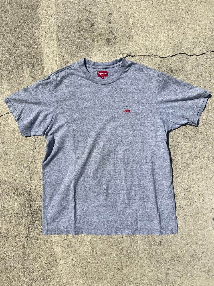 Supreme small box tee