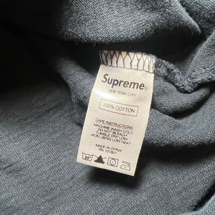 Supreme navy pocket l/s